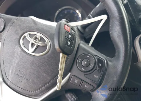 2017 Toyota Corolla Se z USA, uszkodzony, nr VIN 2T1BURHE9HC884491